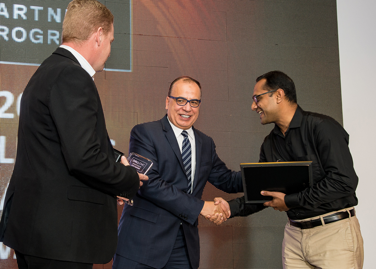 Dell-EMC-Regional-Distributor-Award
